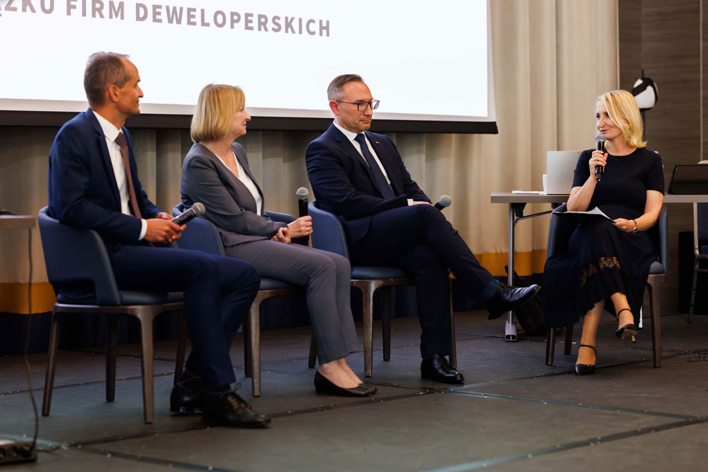 Dyskusja panelowa na Walnym Zgromadzeniu Polskiego Związku Firm Deweloperskich